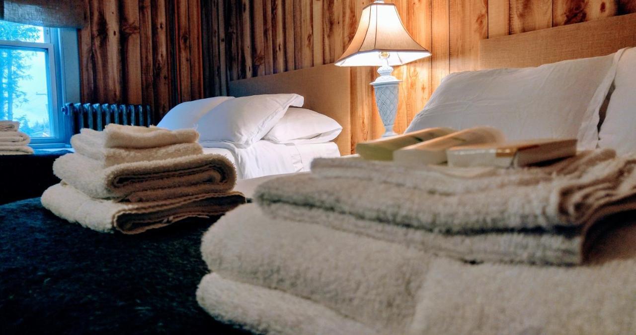Pine Hill Arms Hotel Экстерьер фото